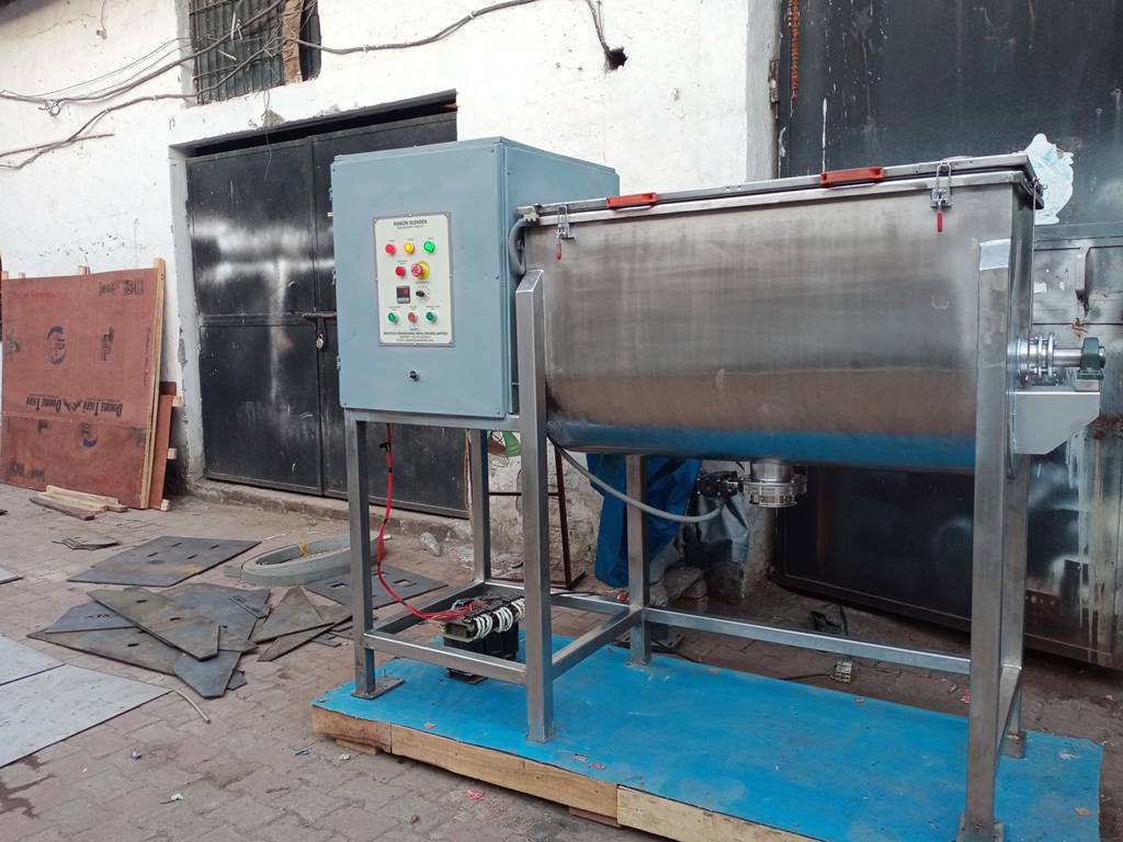 Ribbon Blender Mixer Machine Manufacturer in Karnataka - Industrial Mixing Solutions