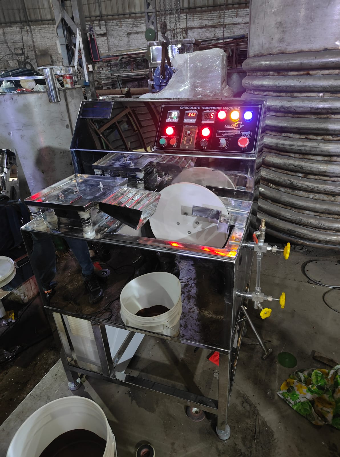 Laxmi Engineering Chocolate Tempering Machine